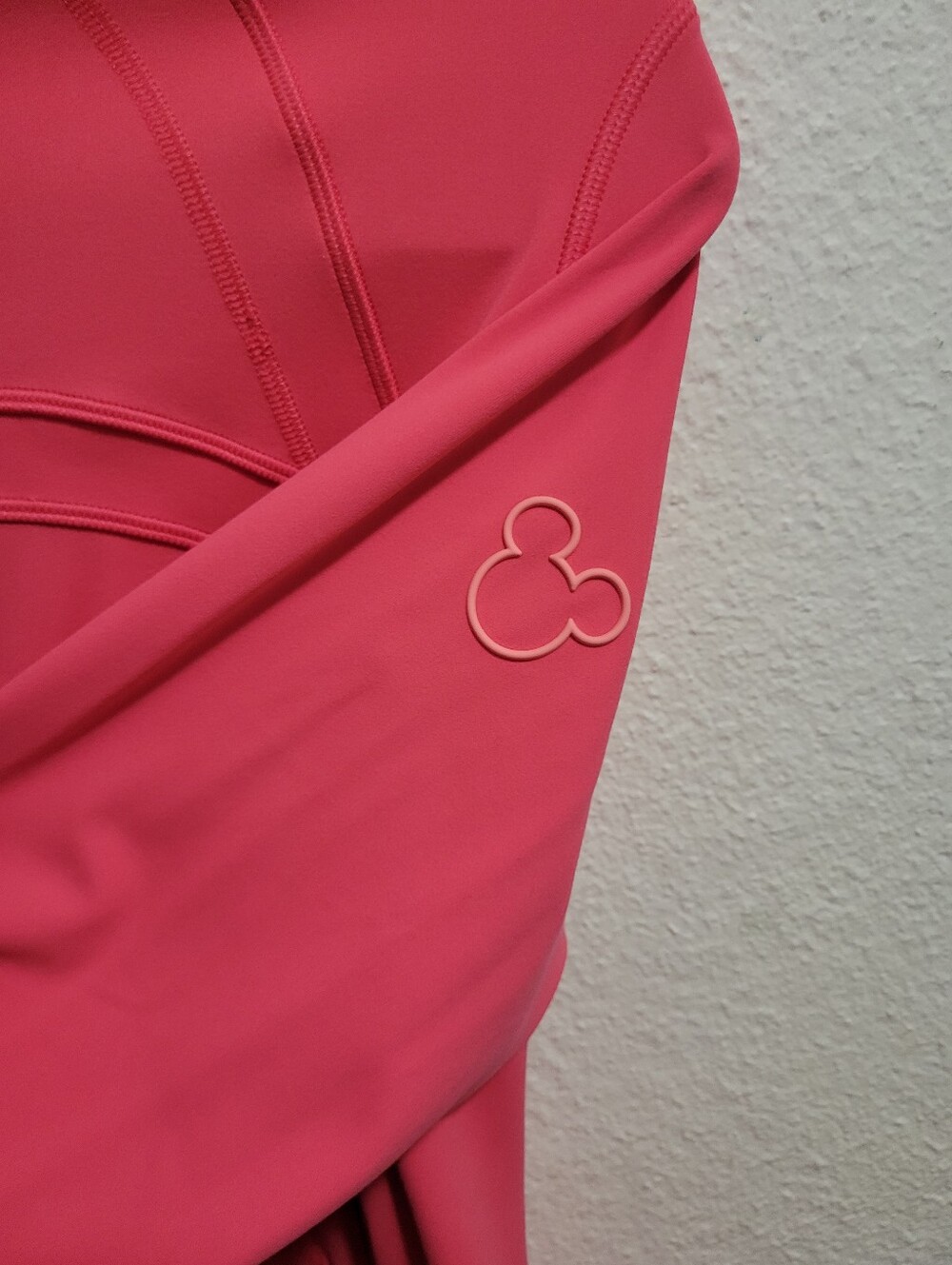 Rare Lululemon x Disney Define Jacket Nulu - Picture 4 of 8
